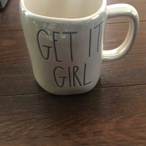 Rae Dunn iridescent    mug